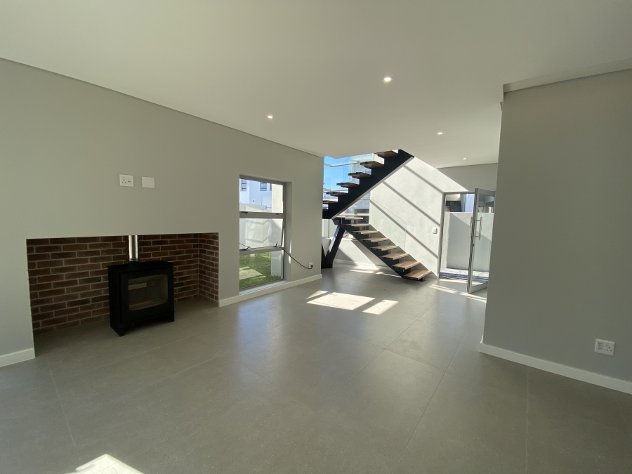 4 Bedroom Property for Sale in Sandown Western Cape